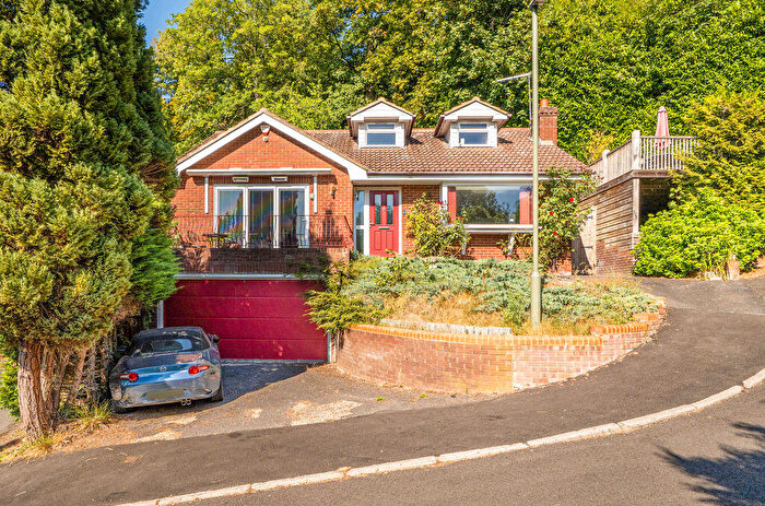 3 Bedroom Detached House For Sale In Southview Road, Warlingham, CR6