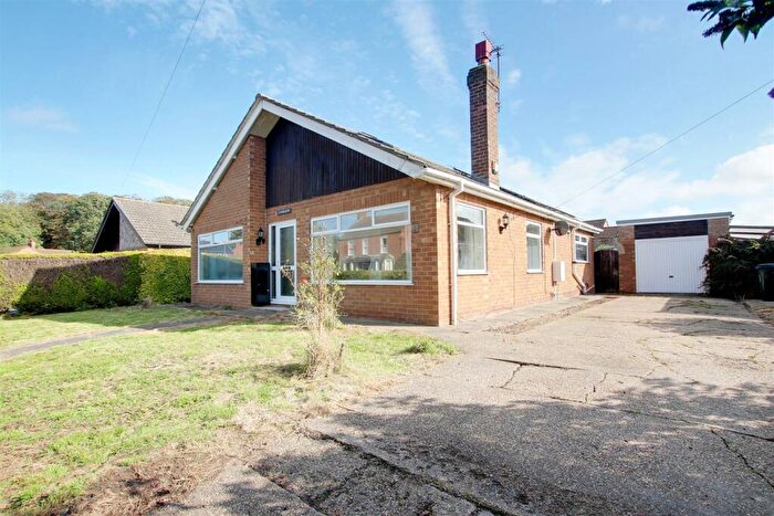 4 Bedroom Detached Bungalow For Sale In Washdyke Lane, Mumby, Alford, LN13