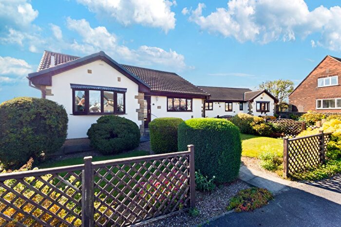 3 Bedroom Bungalow For Sale In Garden Close, Ossett, WF5