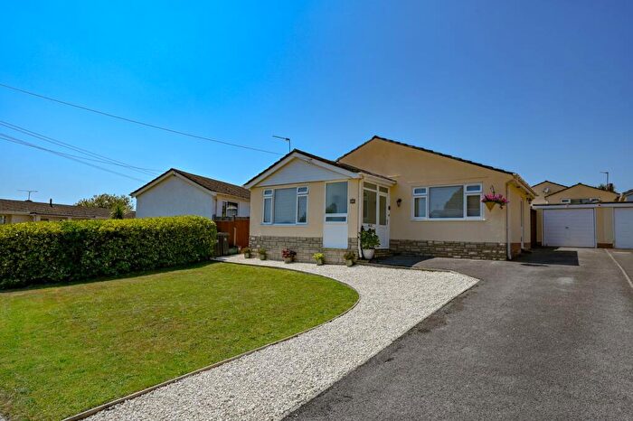 3 Bedroom Bungalow For Sale In Lawns Road, Wimborne, BH21