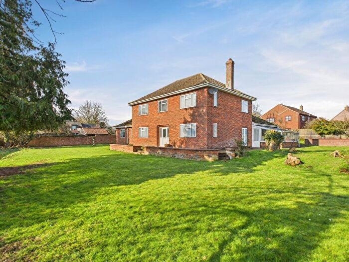 5 Bedroom Detached House For Sale In Furlong Road, Stoke Ferry, King's Lynn, PE33