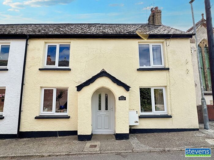 3 Bedroom Terraced House For Sale In Broompark Cottages, Black Torrington, Beaworthy, Devon, EX21