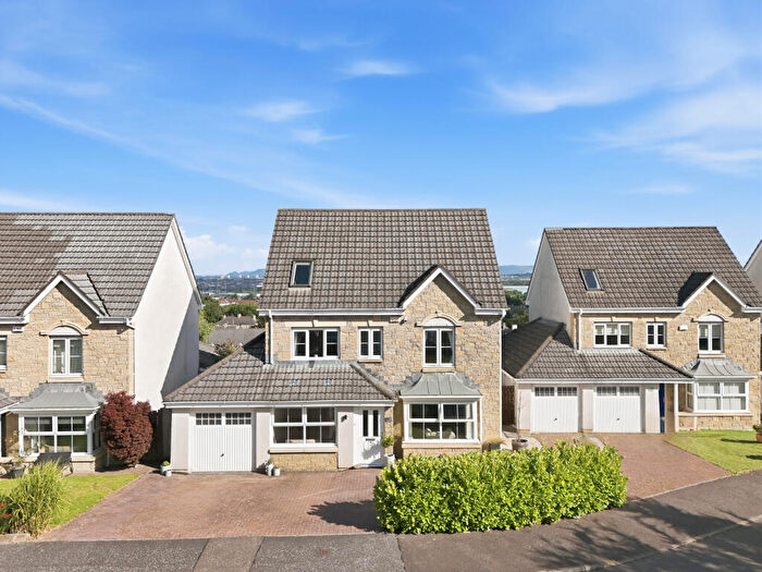 6 Bedroom Detached House For Sale In Hawthorn Way, Cambuslang, Glasgow, G72