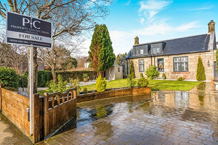 5 Bedroom Detached House For Sale In Calder Road, Bellsquarry, Livingston, West Lothian, EH54