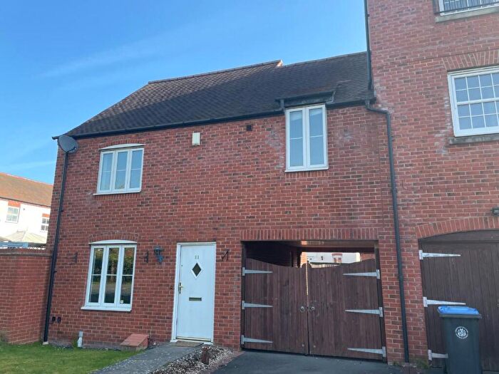 3 Bedroom Semi Detached House To Rent In St. Peters Way, Stratford-upon-Avon, CV37