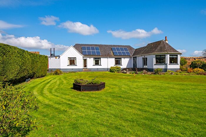 5 Bedroom Detached House For Sale In Grey Gables, Lathrisk, KY15