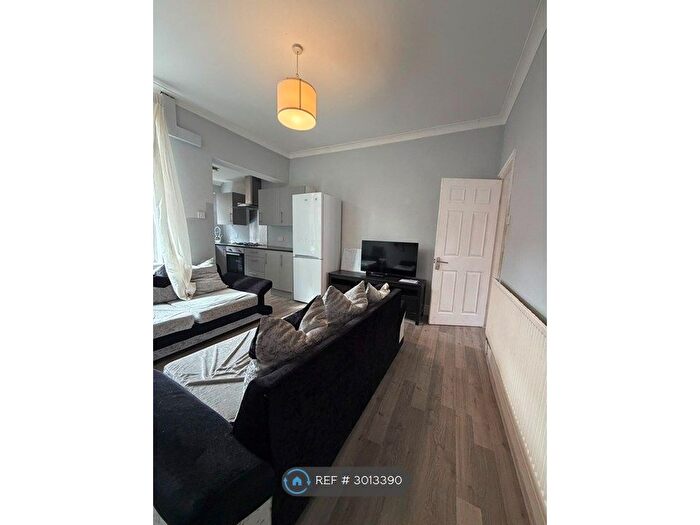 2 Bedroom Terraced House To Rent In Lydford St, Salford, M6