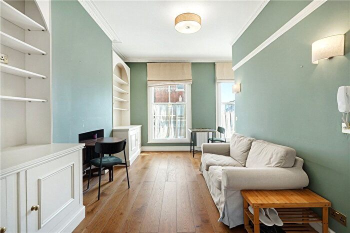 1 Bedroom Flat To Rent In Fulham Road, Fulham, London, SW6