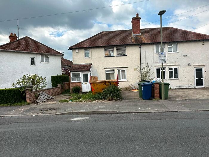 6 Bedroom House To Rent In Shelley Road, Oxford, OX4