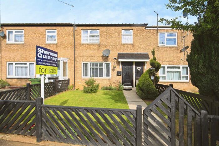 3 Bedroom Terraced House For Sale In Redmile Walk, Peterborough, PE1