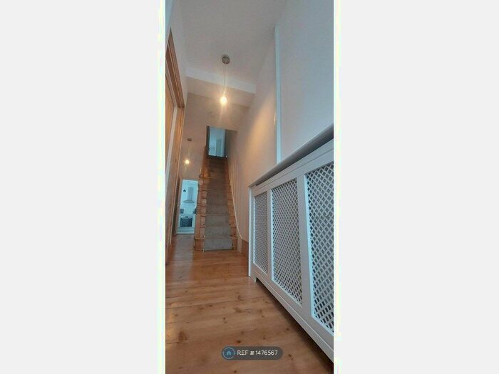 3 Bedroom Semi-Detached House To Rent In Fetherston Road, Stanford Le-Hope, SS17