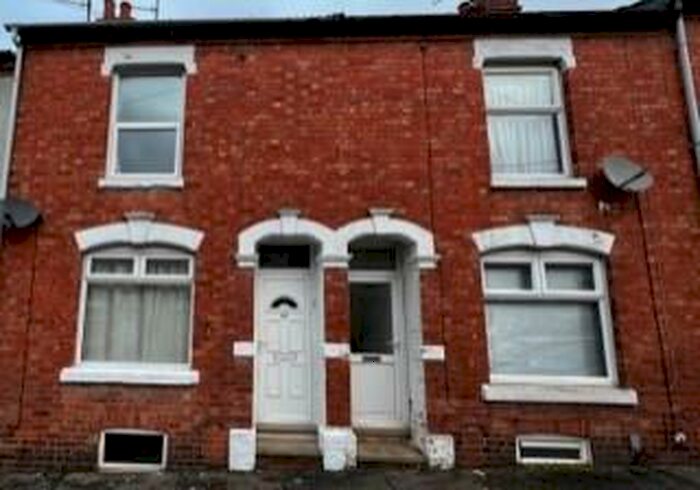 2 Bedroom House To Rent In Baker Street, Northampton, NN2