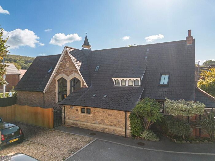 3 Bedroom Property For Sale In The Old School Close, Churchill, BS25