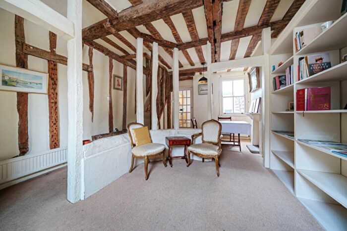3 Bedroom Town House For Sale In Bury St. Edmunds, Suffolk, IP33
