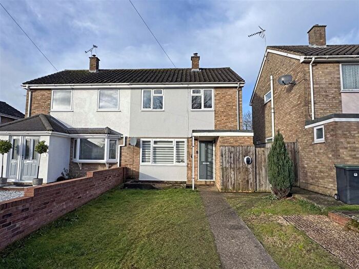 3 Bedroom Semi-Detached House For Sale In Princes Gardens, Lower Somersham, Ipswich, IP8