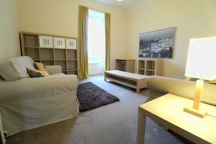 2 Bedroom Flat To Rent In Fonthill Road, First Floor, Aberdeen, AB11