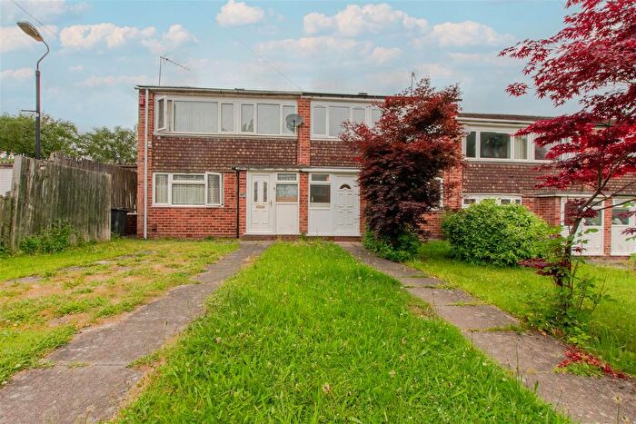 3 Bedroom Property To Rent In Yardley Wood Road, Moseley, Birmingham, B13