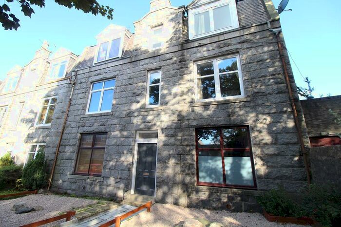 1 Bedroom Flat To Rent In Thomson Street, Top Floor Right, AB25