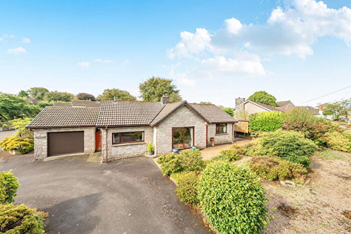 3 Bedroom Detached Bungalow For Sale In Coads Green, Launceston, PL15