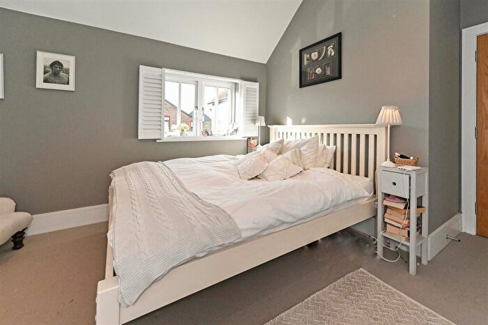 1 Bedroom House To Rent In Brewery Hill, Arundel, BN18