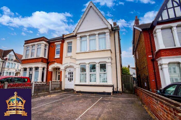 1 Bedroom Apartment To Rent In Meteor Road, Westcliff-On-Sea, SS0