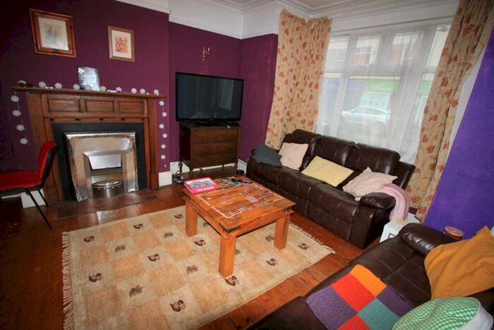 6 Bedroom Terraced House To Rent In Earlsdon Street, Earlsdon, Coventry, CV5