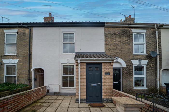 2 Bedroom Terraced House For Sale In Newmarket Street, Norwich, Norfolk, NR2