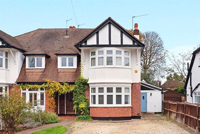 4 Bedroom Semi-Detached House For Sale In Broad Lane, Hampton, TW12