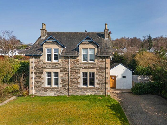 3 Bedroom Property For Sale In Daisybank, Cumberland Road, Rhu, G84