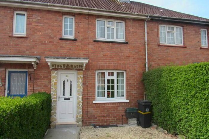 4 Bedroom Terraced House To Rent In Holton Road, Horfield, Bristol BS7