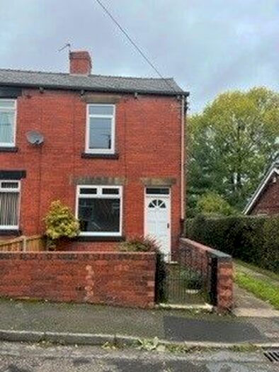 2 Bedroom Property To Rent In Richmond Avenue, Darton, Barnsley, S75