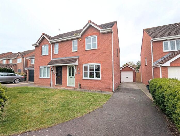 3 Bedroom Semi Detached House To Rent In Colliers Break, Emersons Green, Bristol, BS16