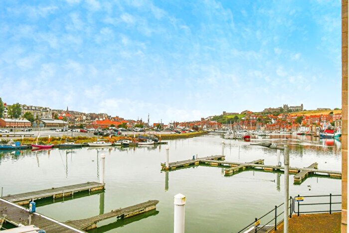 2 Bedroom Flat For Sale In Whitehall Landing, Whitby, North Yorkshire, YO22