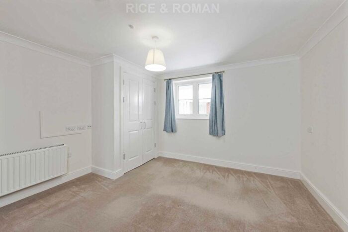 1 Bedroom Retirement Property To Rent In Lynwood Village, Ascot, SL5