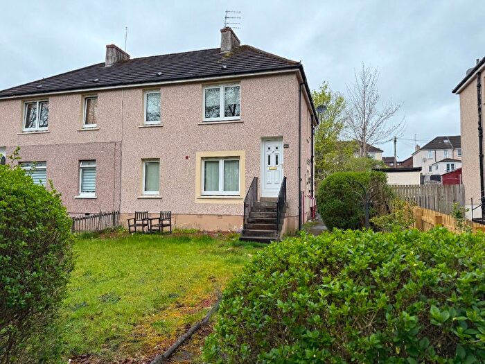 2 Bedroom Flat To Rent In Highfield Crescent, Motherwell, ML1