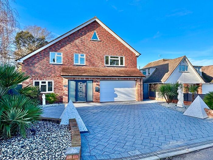 5 Bedroom Detached House For Sale In Ellerslie Lane, Bexhill-On-Sea, TN39