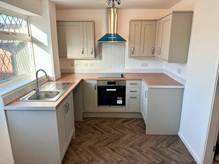 3 Bedroom Property To Rent In Rockwood Crescent, Wakefield, WF4