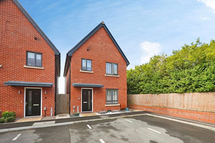 3 Bedroom Detached House For Sale In Blunden Drive, Folkestone, Kent, CT20