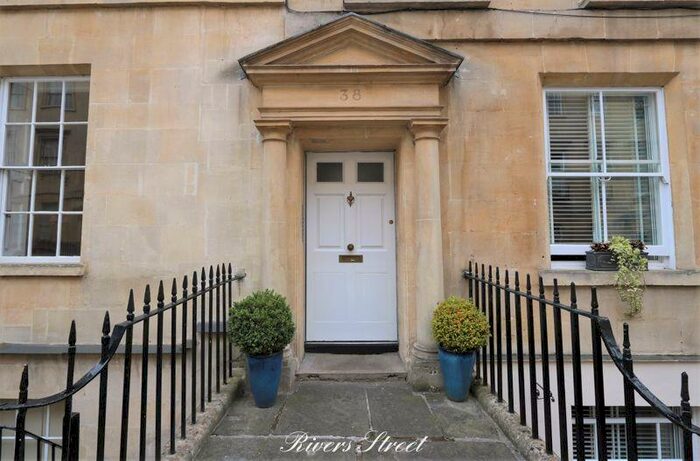 Studio To Rent In Rivers Street, Bath, BA1