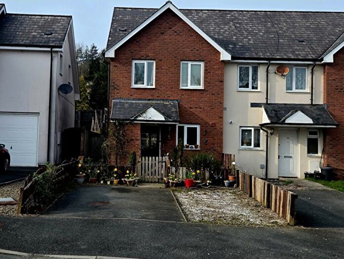 3 Bedroom End Of Terrace House For Sale In Bryn Steffan, Lampeter, Dyfed, Ceredigion, Mid Wales, SA48