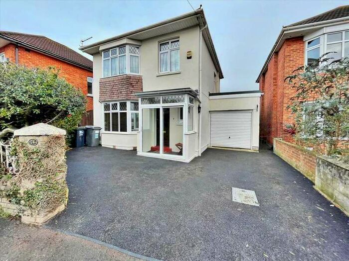 3 Bedroom Detached House To Rent In Alton Road, Bournemouth, BH10