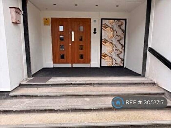 3 Bedroom Flat To Rent In Preston St, Fleetwood, FY7
