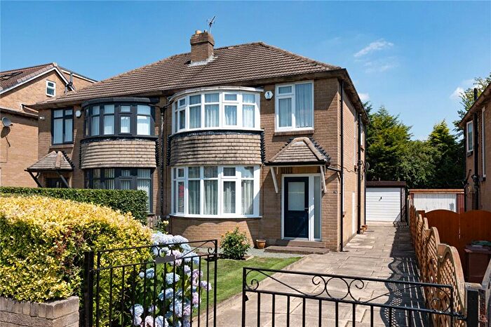 3 Bedroom Semi Detached House For Sale In Carr Manor View, Moortown, West Yorkshire, LS17