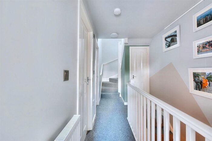 3 Bedroom End Of Terrace House For Sale In Hawthorne Avenue, Long Eaton, Nottingham, NG10