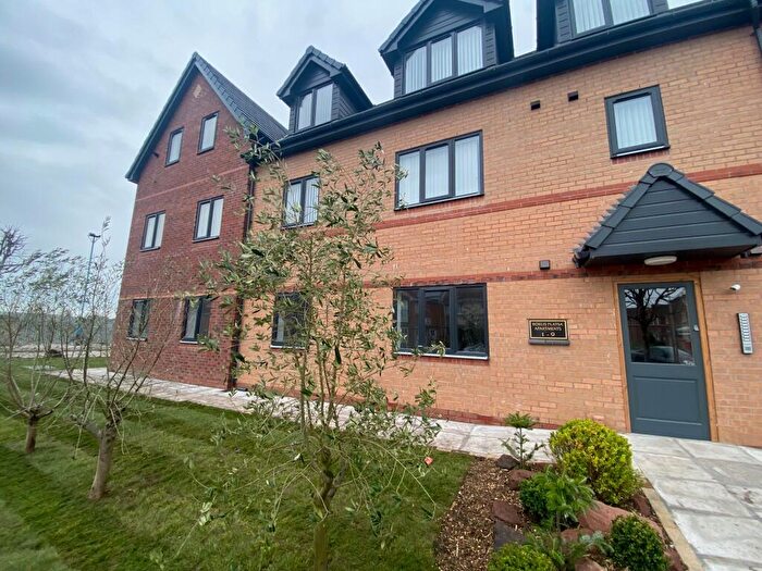 3 Bedroom Apartment To Rent In Roklis Platsa, Bolton Road East, Bromborough, CH62