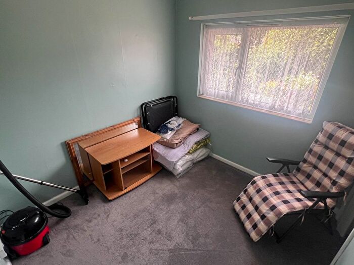 3 Bedroom Terraced House For Sale In Wavell Avenue, Poole, BH17