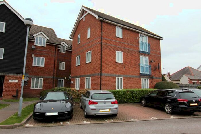 1 Bedroom Flat To Rent In Mandeville Court, Lower Hall Lane, Chingford, London, E4