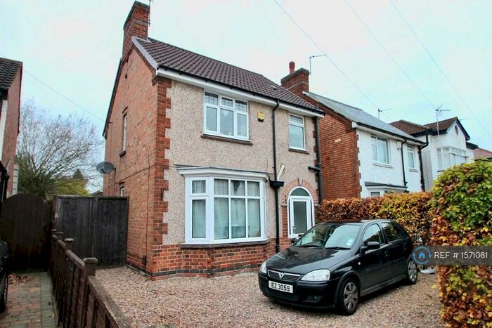 4 Bedroom Detached House To Rent In Beacon Road, Loughborough, LE11