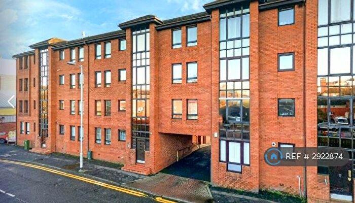 2 Bedroom Flat To Rent In Rosevale Street, Glasgow, G11