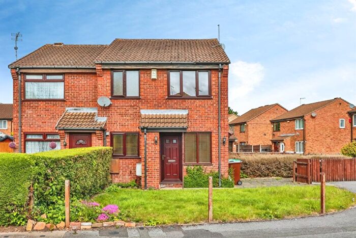1 Bedroom Cluster House For Sale In Sankey Drive, Nottingham, NG6
